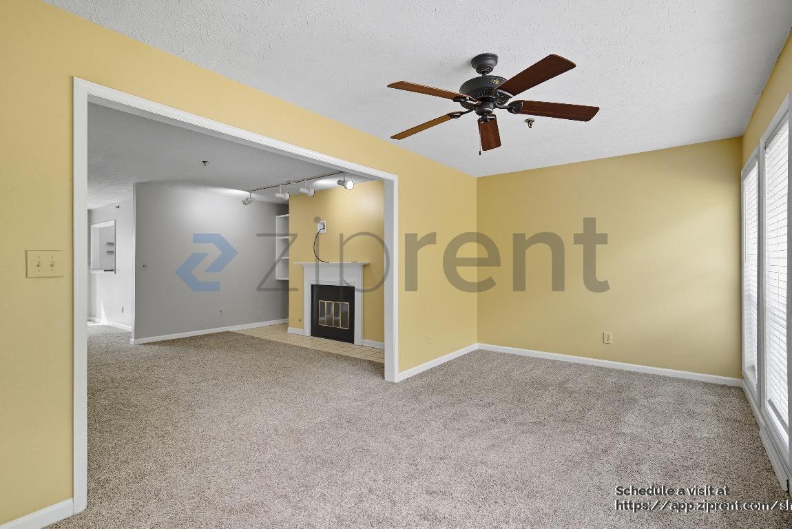 Building Photo - 1206 Riverview Dr