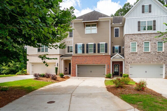 Building Photo - Stunning & Spacious Downtown Kennesaw Townhome 3 Bed 3.5 Bath w/2 Car Garage!