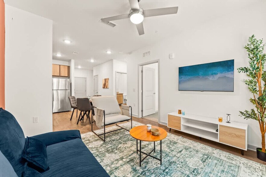 Building Photo - 14541 Star Water Rd