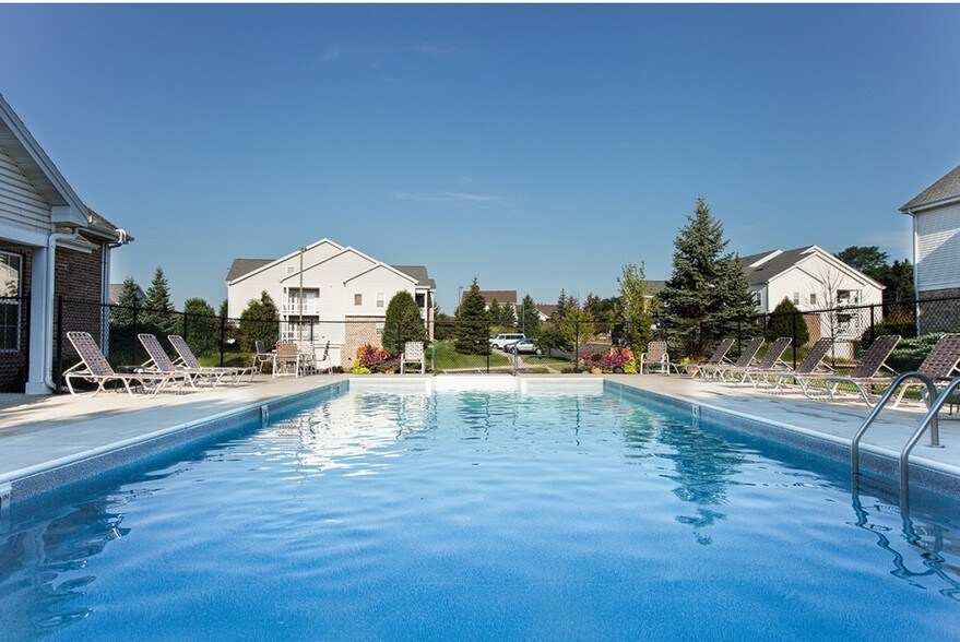 Boulder Creek Apartments 1080 N Pleasant View Rd Middleton WI 53562