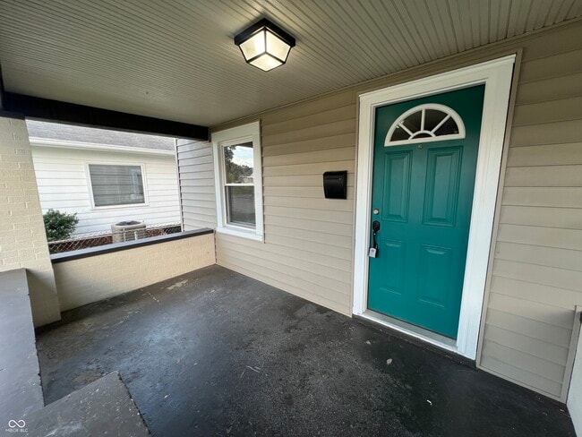 Building Photo - 154 S 9th Ave