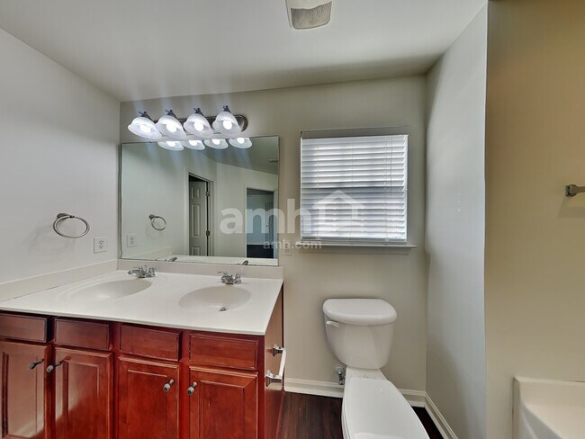 Building Photo - 6747 Thistle Down Dr