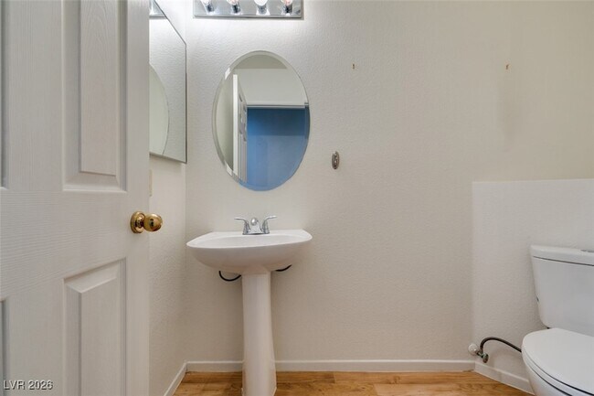 Building Photo - 224 Garfield Dr