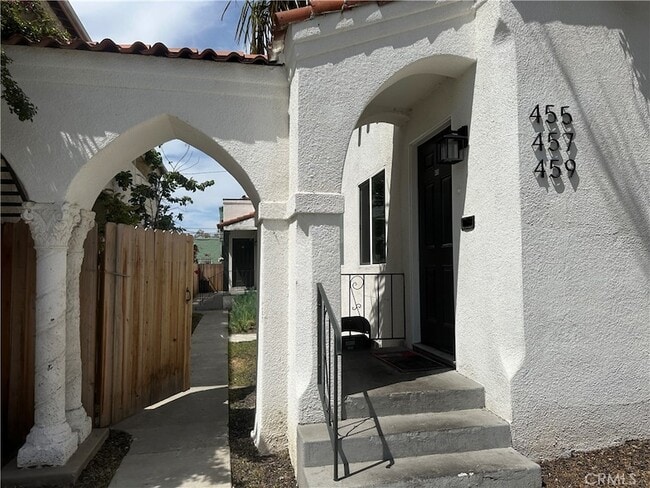 Building Photo - 455 W Cowles St