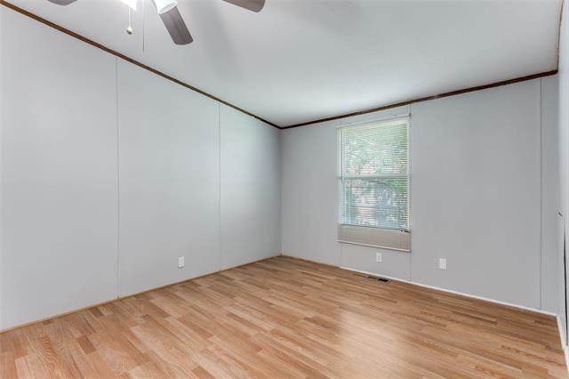 Building Photo - 1720 Hilltop Ln