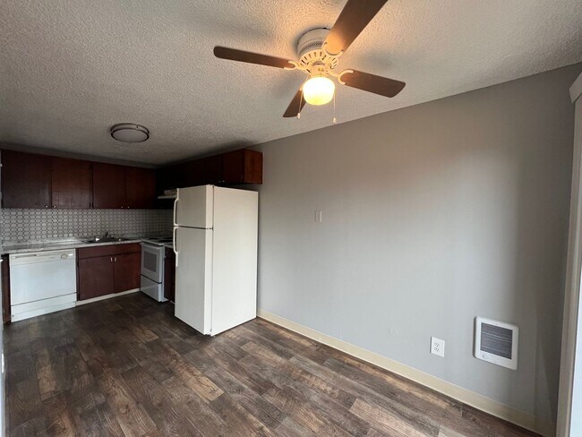 Interior Photo - Lincoln Court