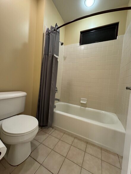 Building Photo - 3192 Fallen Leaf St