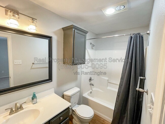 Building Photo - 6513 91st Pl