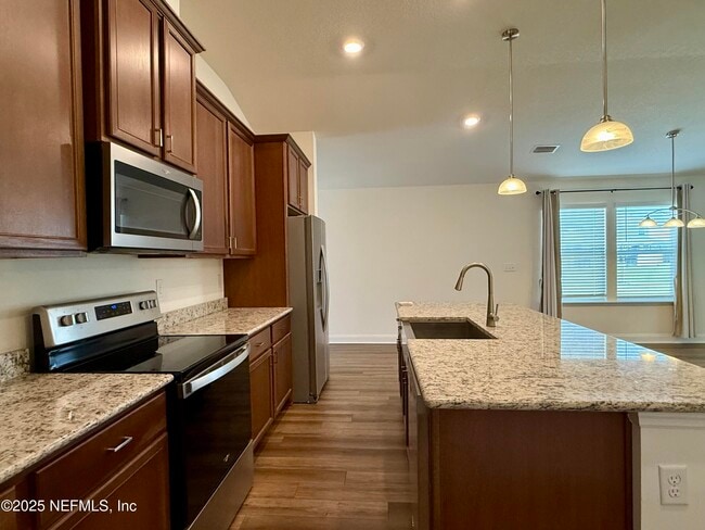 Building Photo - 13624 Brookwater Dr