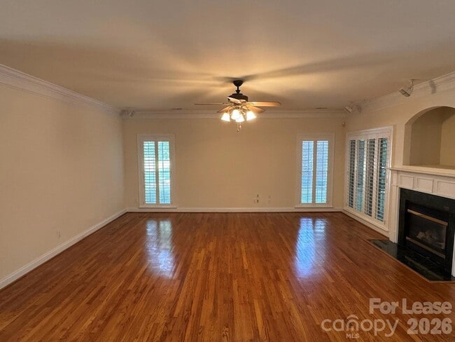 Building Photo - 7127 Weddington Brook Dr