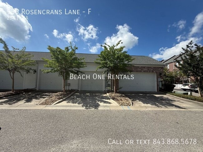 Building Photo - 950 Rosencrans Ln