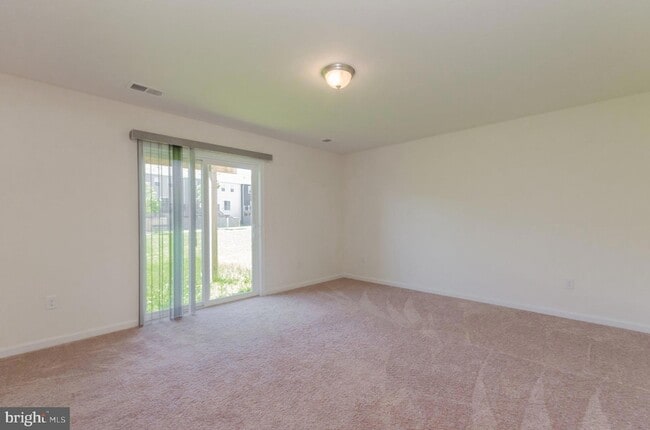 Building Photo - 172 Drexel Ct