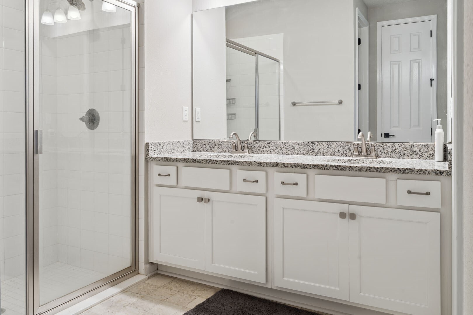 Building Photo - 2893 Farmall Dr