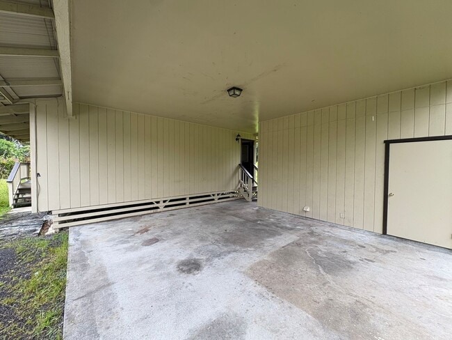 Building Photo - 15-1669 24th Ave