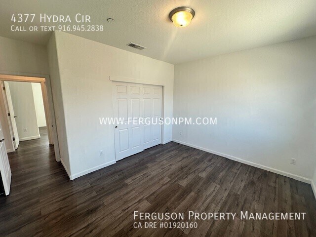 Building Photo - 4377 Hydra Cir