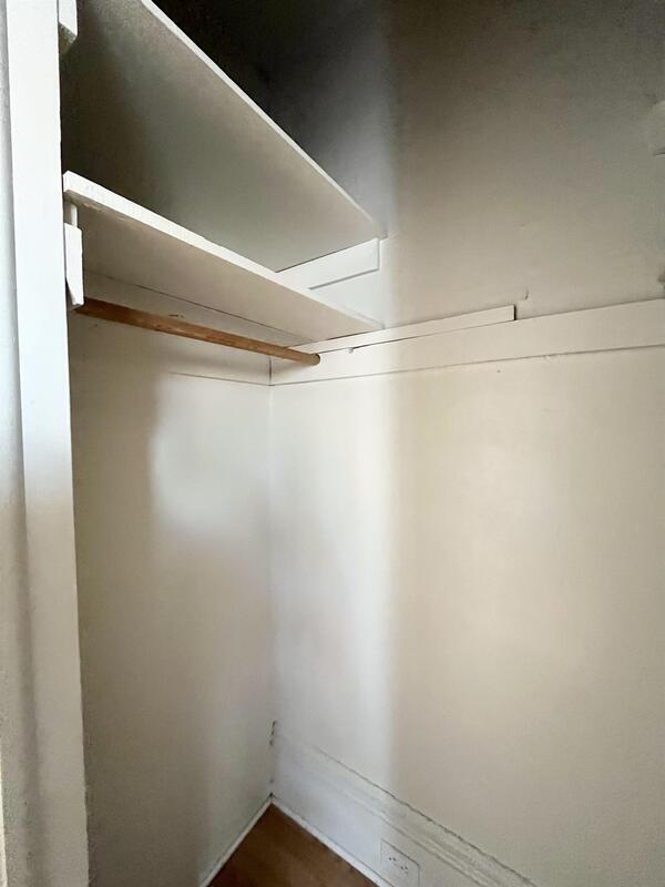 Building Photo - 512-514-514 E 500 S