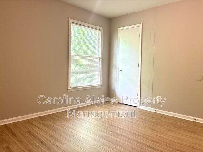 Building Photo - 6800 Fieldvale Pl