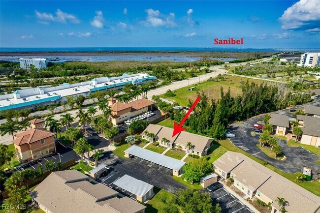Building Photo - 16840 Sanibel Sunset Ct