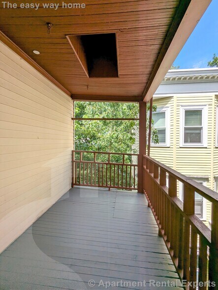 Building Photo - 2 Sacramento Pl