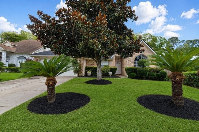 Building Photo - 6146 Rocky Nook Dr
