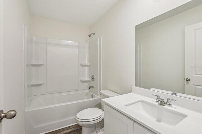 Building Photo - 2587 Grey Hawk Dr