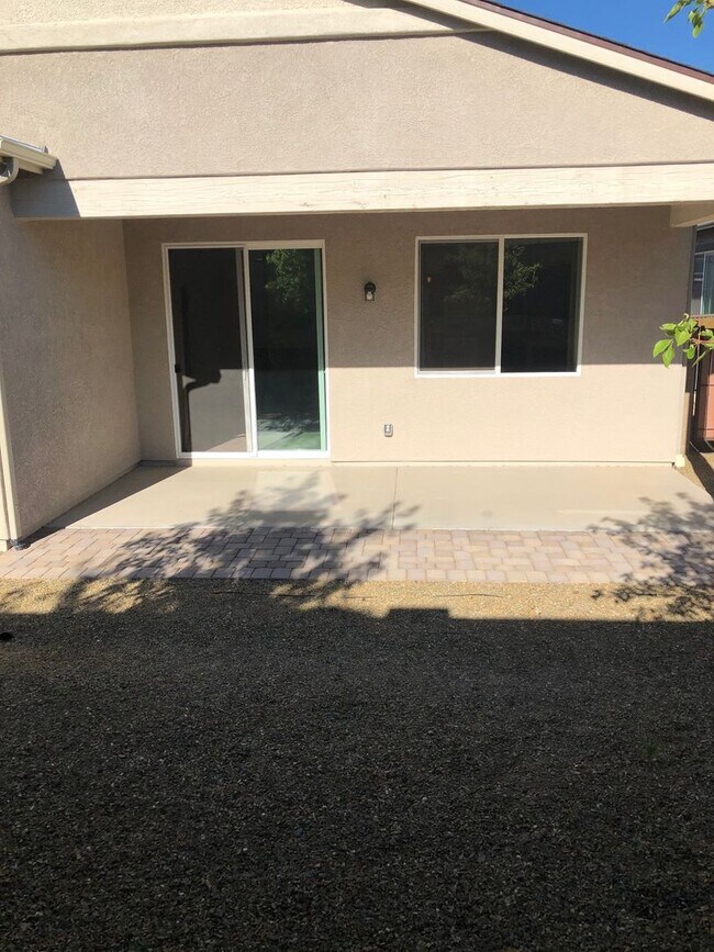 Building Photo - Three Bedroom in Saddlewood ~ North Prescott