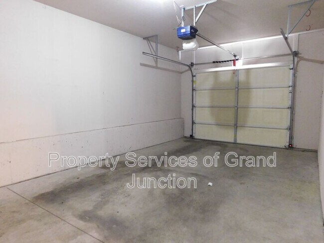 Building Photo - 785 Glen Ct