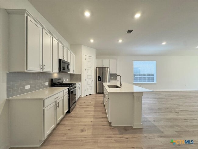 Building Photo - 2109 Gabriels Horn Rd