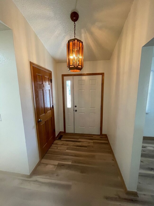 Building Photo - 2315 43rd Ave Ct