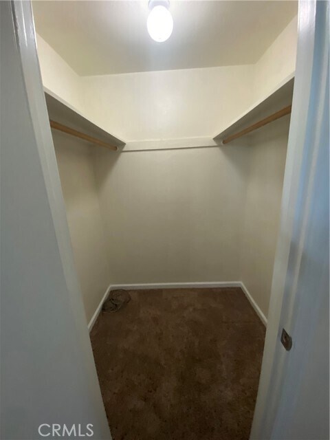 Building Photo - 20995 Powder Horn Rd