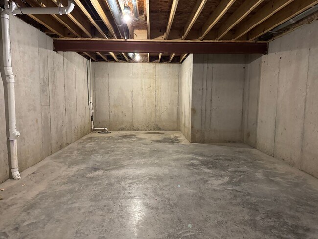 Building Photo - {31750} Brand New Ranch Home + 3 Car Garage + Unfinished Basement