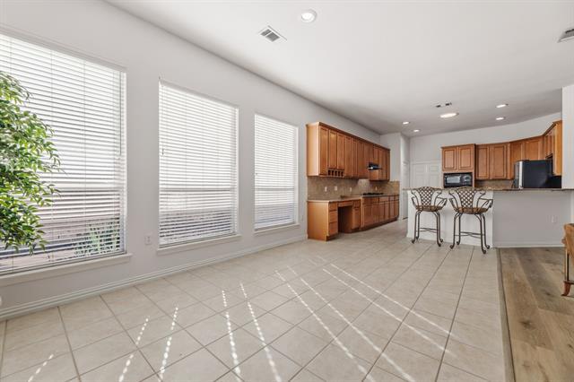 Building Photo - 362 Southern Hills Dr