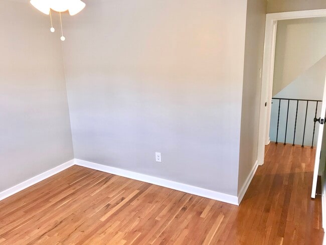 Building Photo - 400 Duquesne Dr