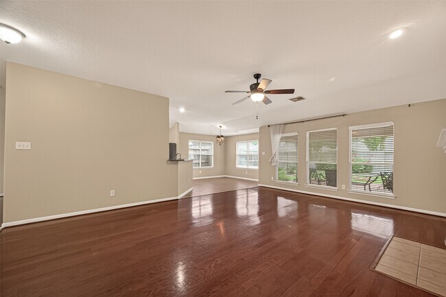 Building Photo - 6922 Summer Bridge Ln