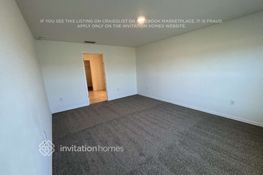 Building Photo - 4259 Palatina Way