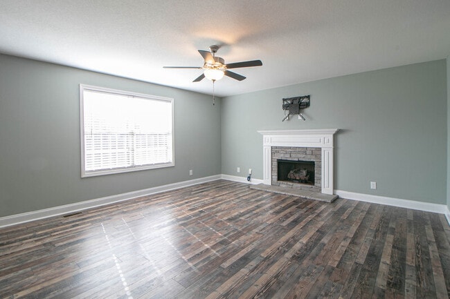 Building Photo - 1201 Morstead Dr
