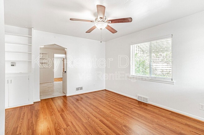 Building Photo - 6180 W 40th Ave