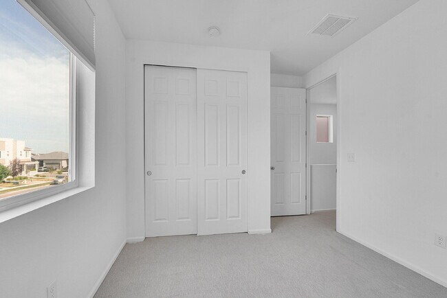 Building Photo - $2,550.00 - 3 Bedrooms, 3 Bathrooms, Singl...