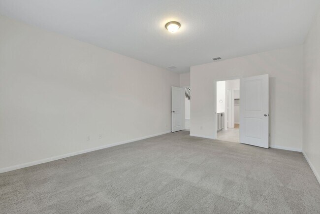 Building Photo - 144 Foxhound Path