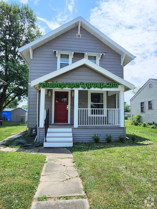 Building Photo - New Listing in Fort Wayne