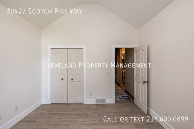 Building Photo - 20427 Scotch Pine Way