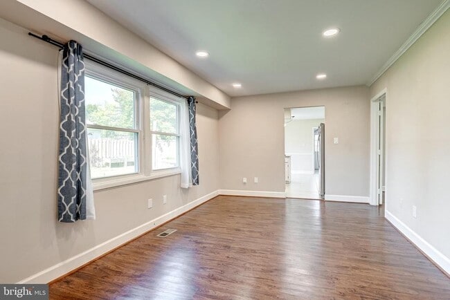 Building Photo - 13204 Pressmont Ln
