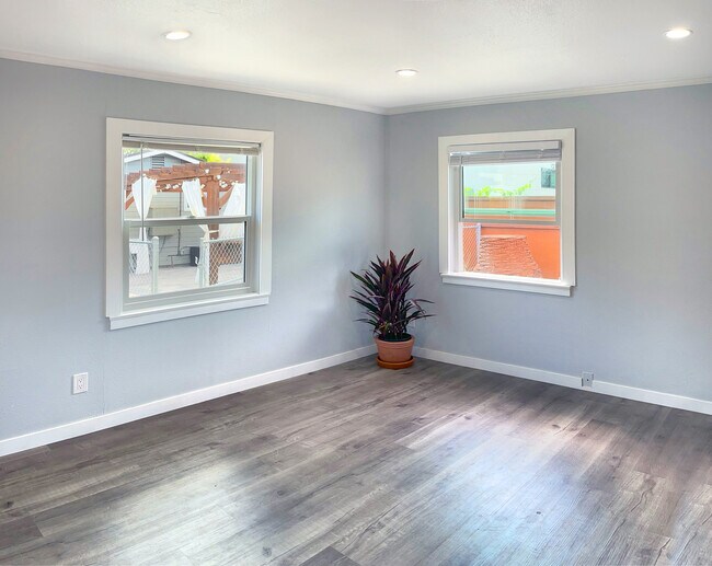 Building Photo - 4954 35th St