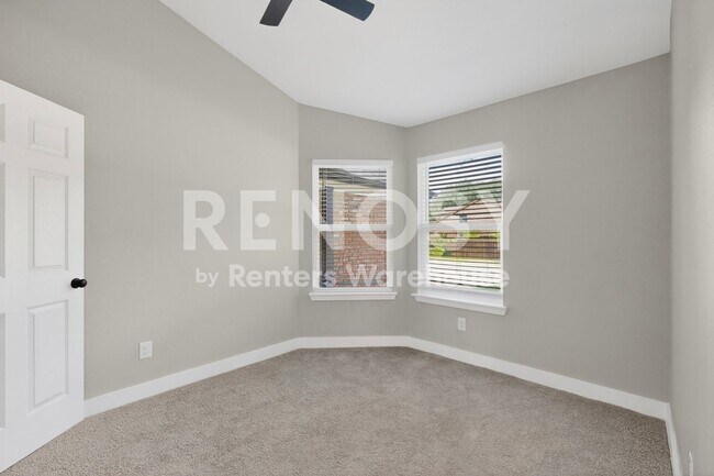 Building Photo - Complete Refreshed Move In Ready in Rowlett