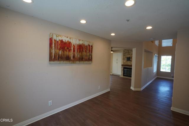 Building Photo - 401 Hermosa Way
