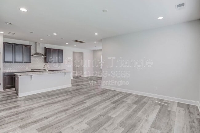 Building Photo - 1101 Premier Key Dr