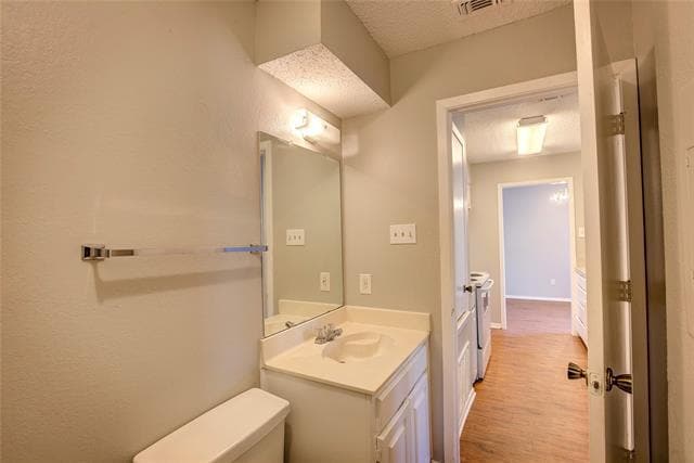 Building Photo - 803 Treadwell Ct