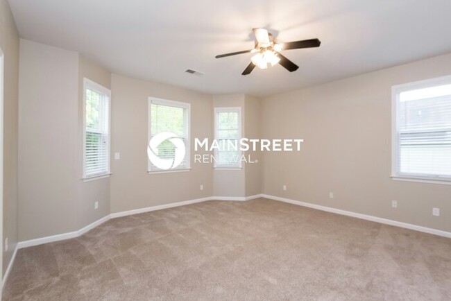 Building Photo - 2912 Brookford Ln SW