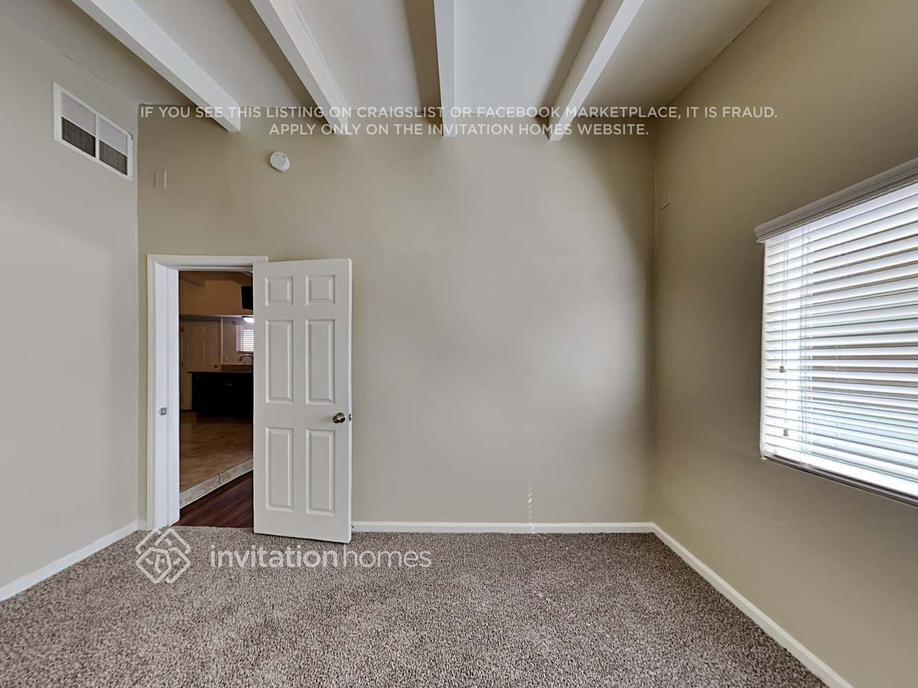 Building Photo - 13515 Raven St