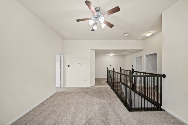 Building Photo - 4027 Waterford Ln